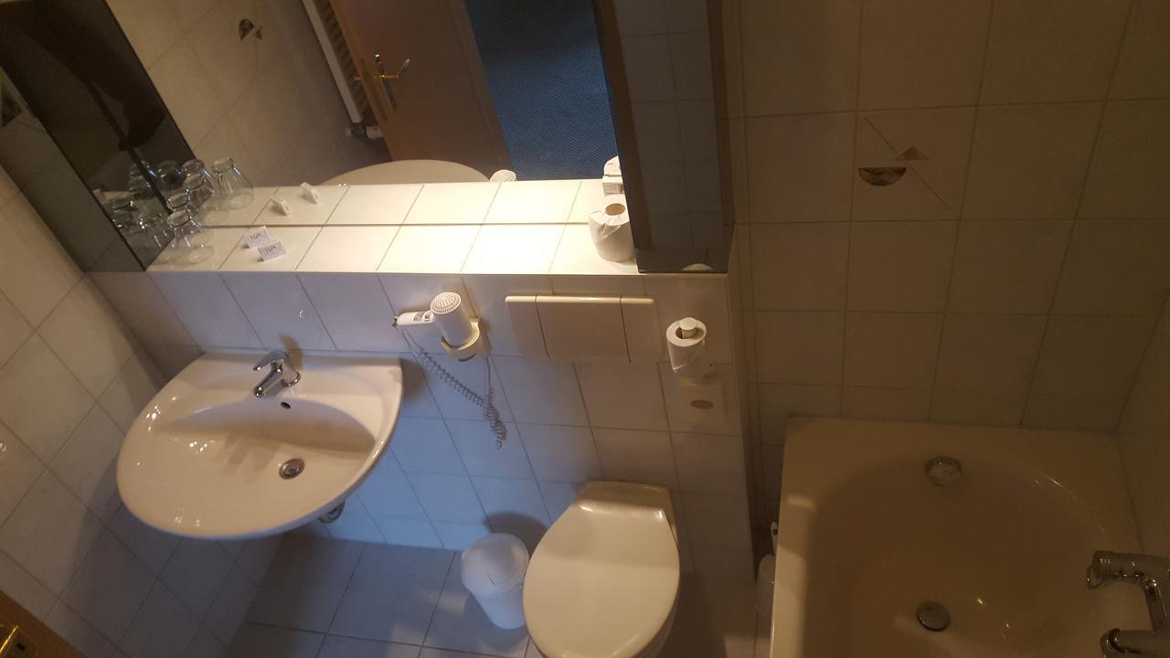 Hotel Ziegenkrug Schweriner Tor Pampow Ngoại thất bức ảnh