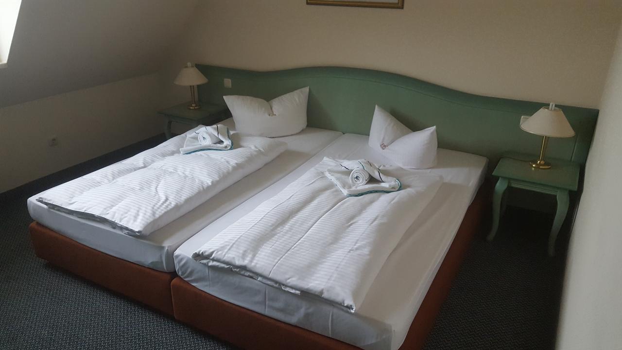 Hotel Ziegenkrug Schweriner Tor Pampow Ngoại thất bức ảnh