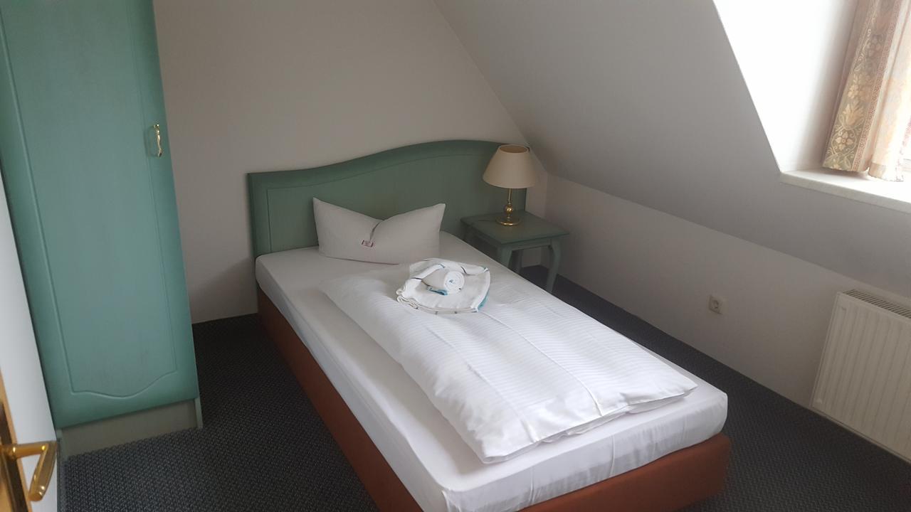 Hotel Ziegenkrug Schweriner Tor Pampow Ngoại thất bức ảnh